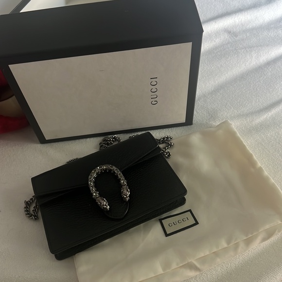 Gucci horsebit mini bag . Perfect condition . Barely used. - Picture 3 of 5